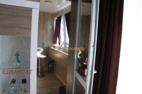 1 sovrum Slaveikov, Burgas 12