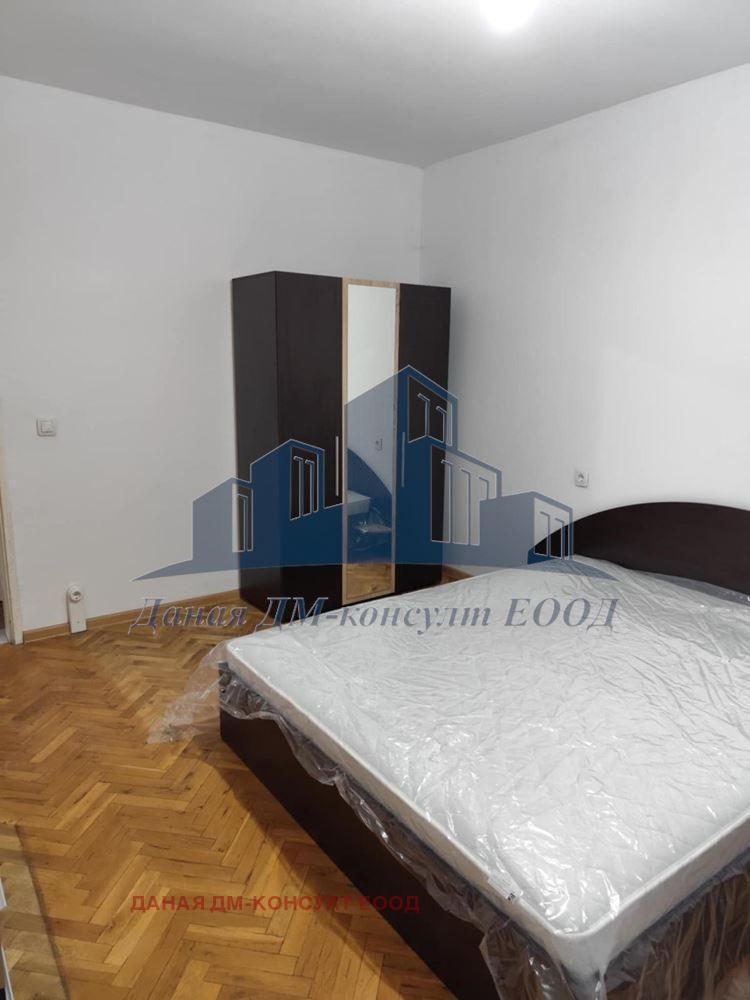 De vânzare  1 dormitor Șumen , Traciia , 64 mp | 94629887 - imagine [8]