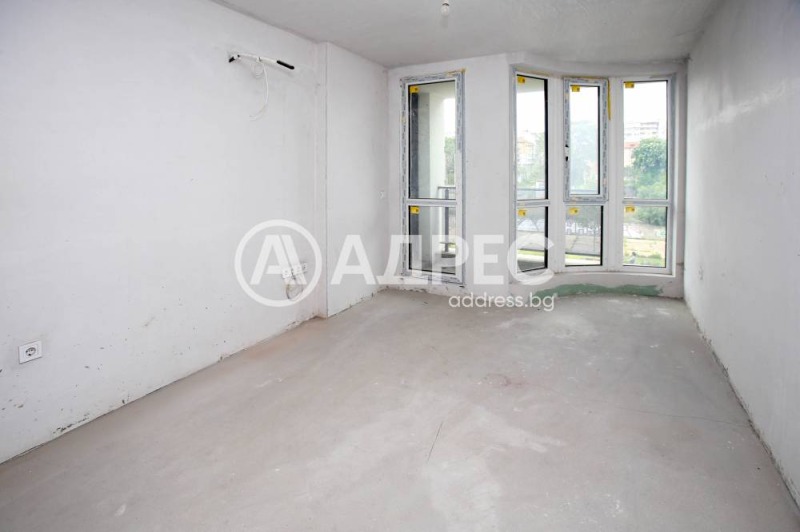 Продава 2-СТАЕН, гр. София, Център, снимка 2 - Апартаменти - 52504916