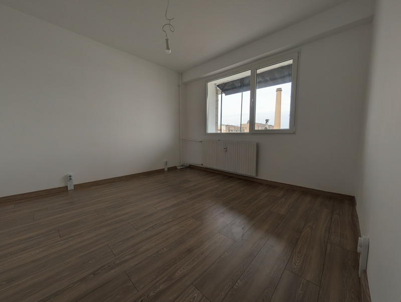 Продава 3-СТАЕН, гр. София, Банишора, снимка 5 - Апартаменти - 53277342