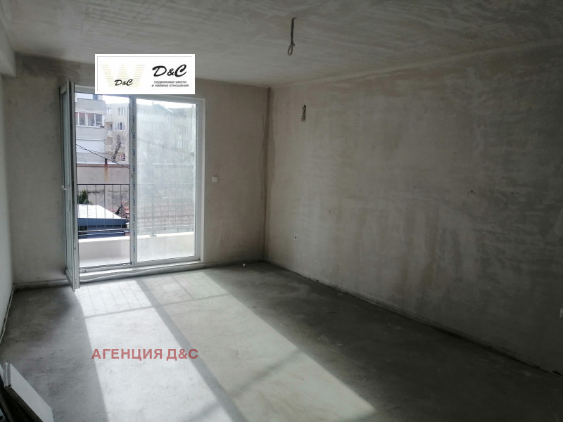 Продава 2-СТАЕН, гр. Варна, Център, снимка 2 - Апартаменти - 53348468