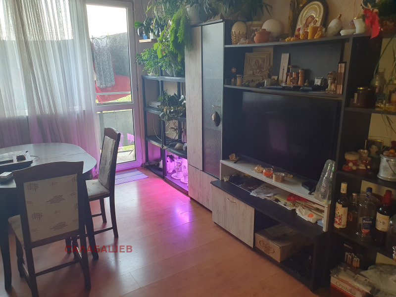 Продава  3-стаен област Стара Загора , гр. Казанлък , 75 кв.м | 41944302 - изображение [2]
