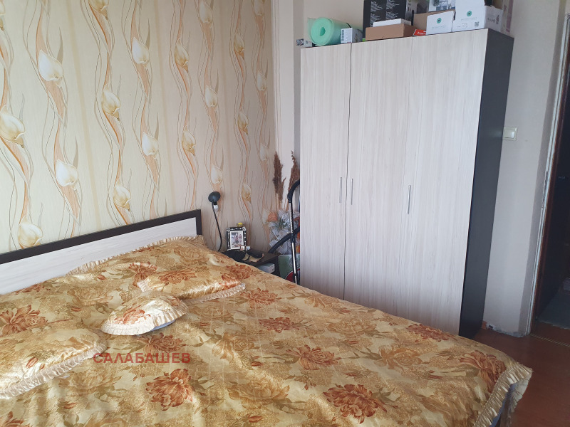 Продава  3-стаен област Стара Загора , гр. Казанлък , 75 кв.м | 41944302 - изображение [8]