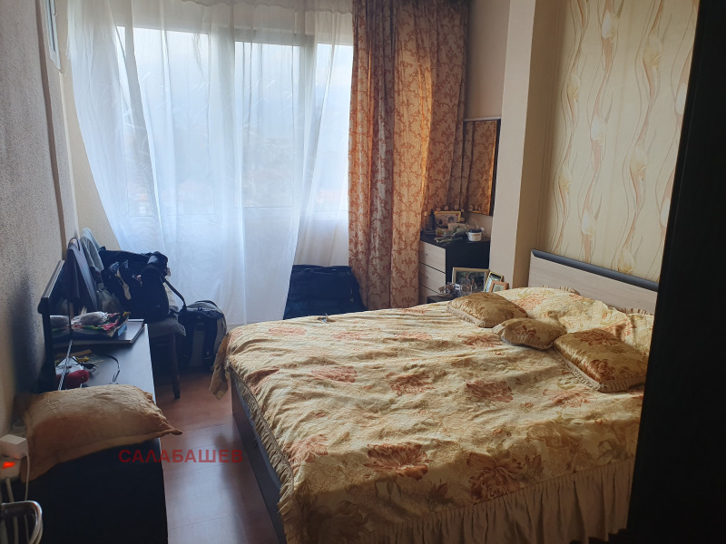 Продава  3-стаен област Стара Загора , гр. Казанлък , 75 кв.м | 41944302 - изображение [9]