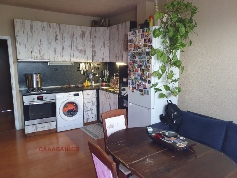Продава  3-стаен област Стара Загора , гр. Казанлък , 75 кв.м | 41944302