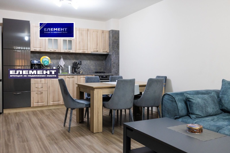 Продава 3-СТАЕН, гр. Пловдив, Остромила, снимка 2 - Апартаменти - 53166685