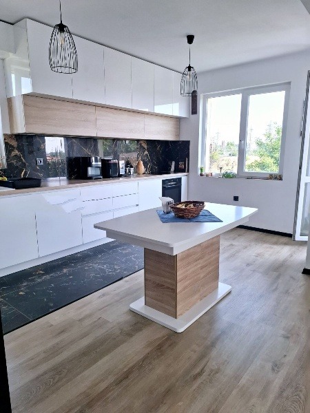 Til salg  3+ soveværelse Plovdiv , Ostromila , 133 kvm | 76129391 - billede [8]