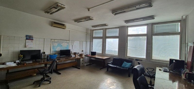 Продава ОФИС, гр. Велико Търново, Промишлена зона - Запад, снимка 4 - Офиси - 52621597