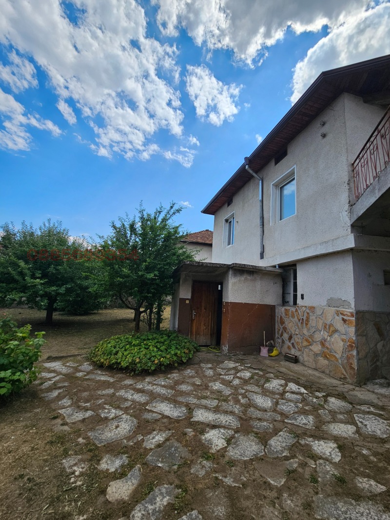 Продава  Къща област Благоевград , с. Горно Драглище , 280 кв.м | 61978332 - изображение [3]