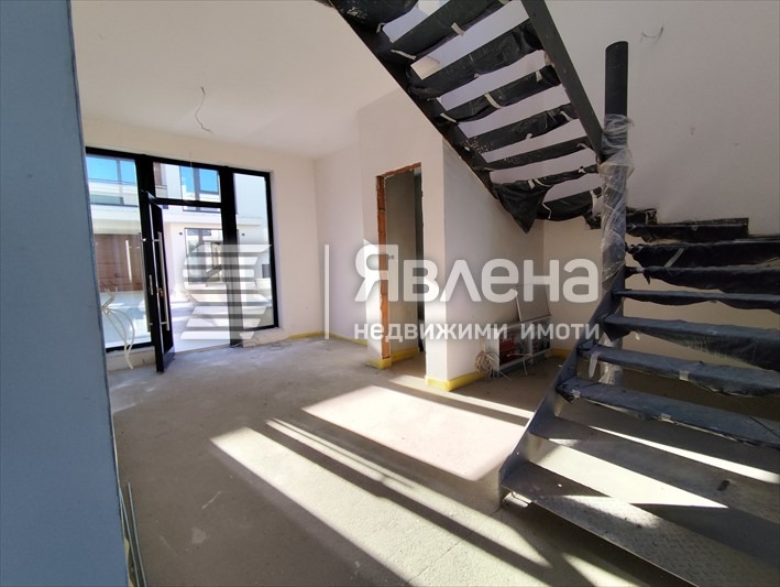 Продава  Къща област Пловдив , с. Марково , 363 кв.м | 89704528 - изображение [4]