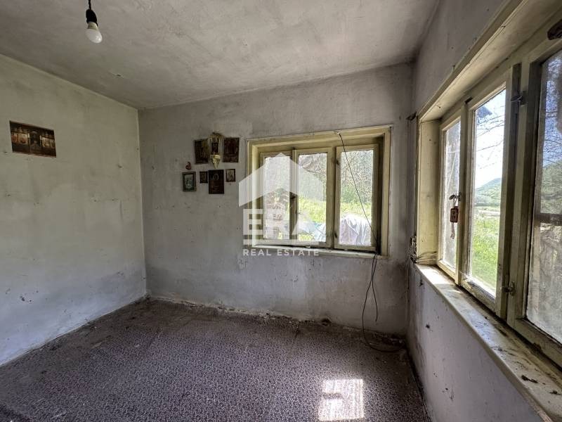 Продава КЪЩА, с. Невша, област Варна, снимка 7 - Къщи - 55395904