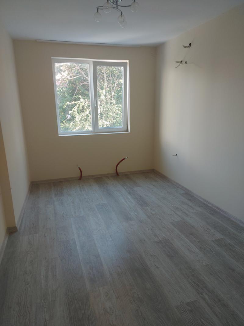 En venta  1 dormitorio Ruse , Yalta , 65 metros cuadrados | 98743171 - imagen [9]