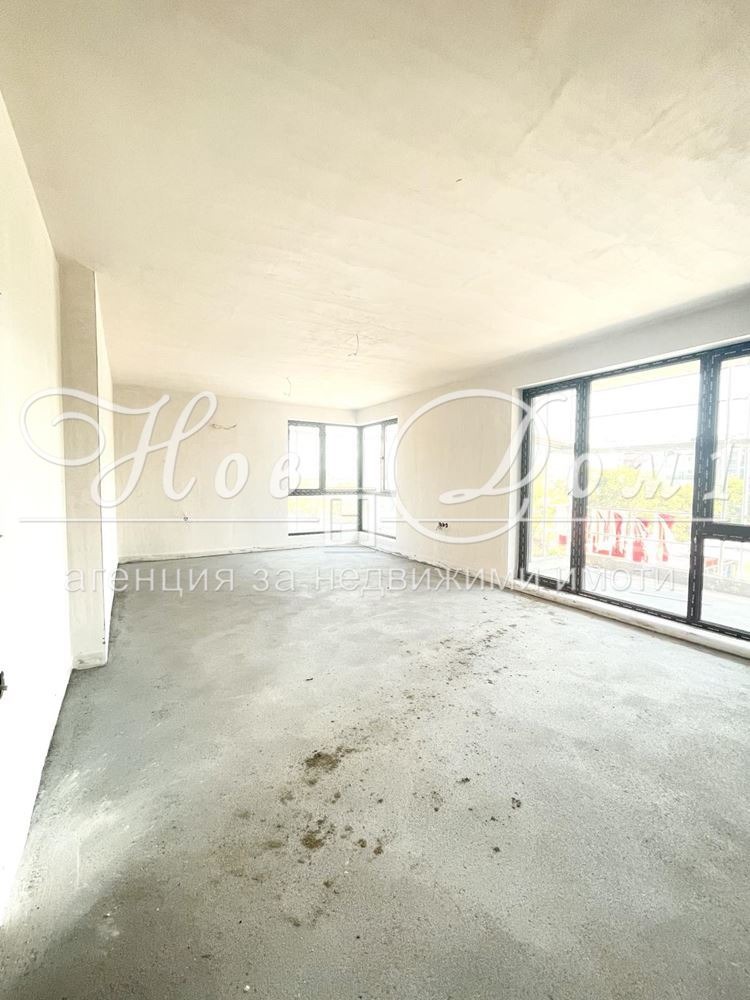 Te koop  1 slaapkamer Plovdiv , Komatevo , 105 m² | 25385096 - afbeelding [2]