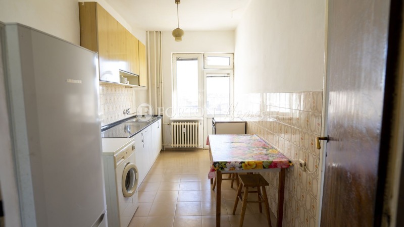 Продава 4-СТАЕН, гр. София, Център, снимка 12 - Апартаменти - 52709314