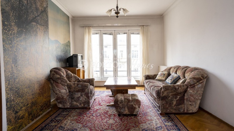 Продава 4-СТАЕН, гр. София, Център, снимка 3 - Апартаменти - 52709314