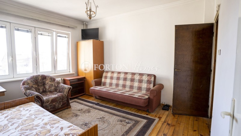 Продава 4-СТАЕН, гр. София, Център, снимка 11 - Апартаменти - 52709314