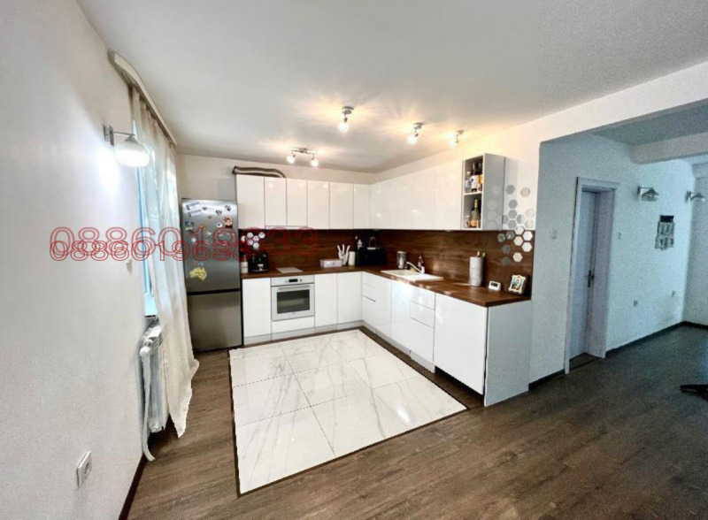 Till salu  Hus Sofia , Knjajevo , 300 kvm | 43576075 - bild [5]