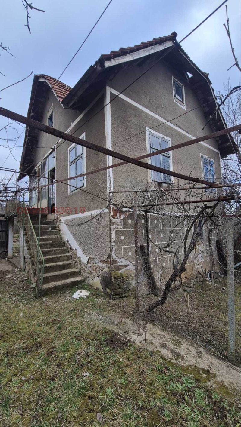 Продава КЪЩА, с. Четирци, област Кюстендил, снимка 13 - Къщи - 53092863