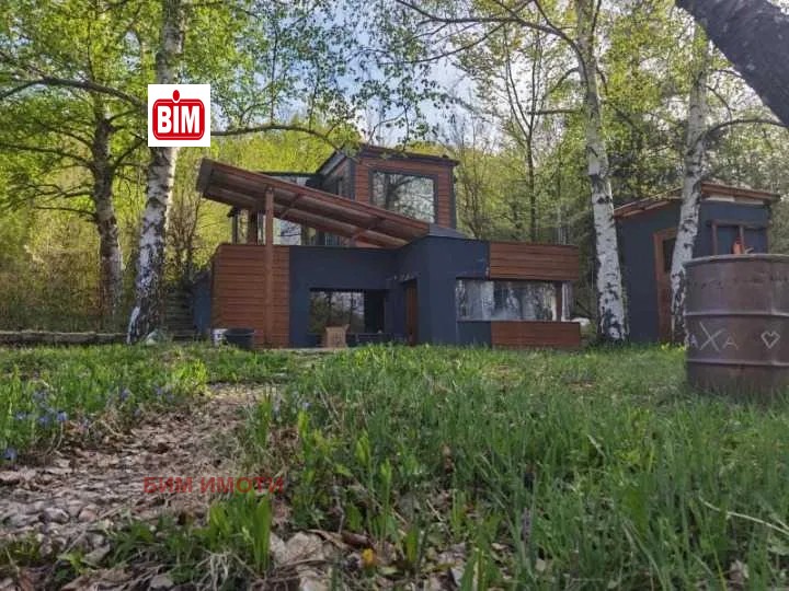 Продава ВИЛА, с. Цар Калоян, област Пловдив