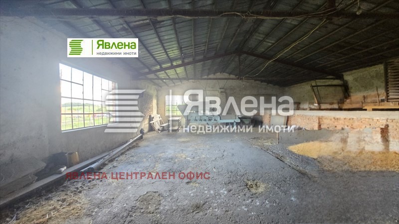 Продава СКЛАД, с. Алдомировци, област София област, снимка 2 - Складове - 48524324