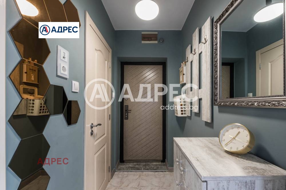 Продава МНОГОСТАЕН, гр. Варна, Център, снимка 15 - Апартаменти - 54253396
