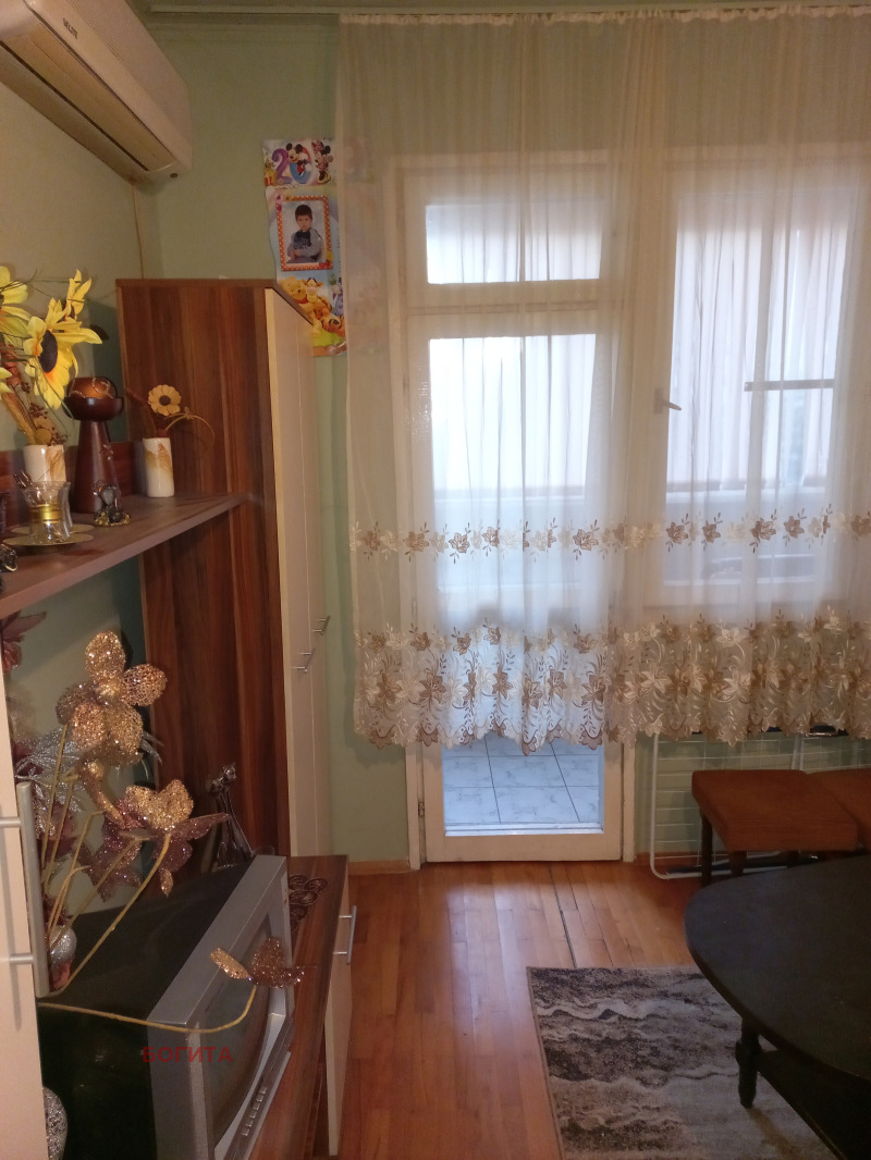 Te koop  1 slaapkamer Stara Zagora , Zjeleznik - tsentar , 43 m² | 22841033 - afbeelding [2]