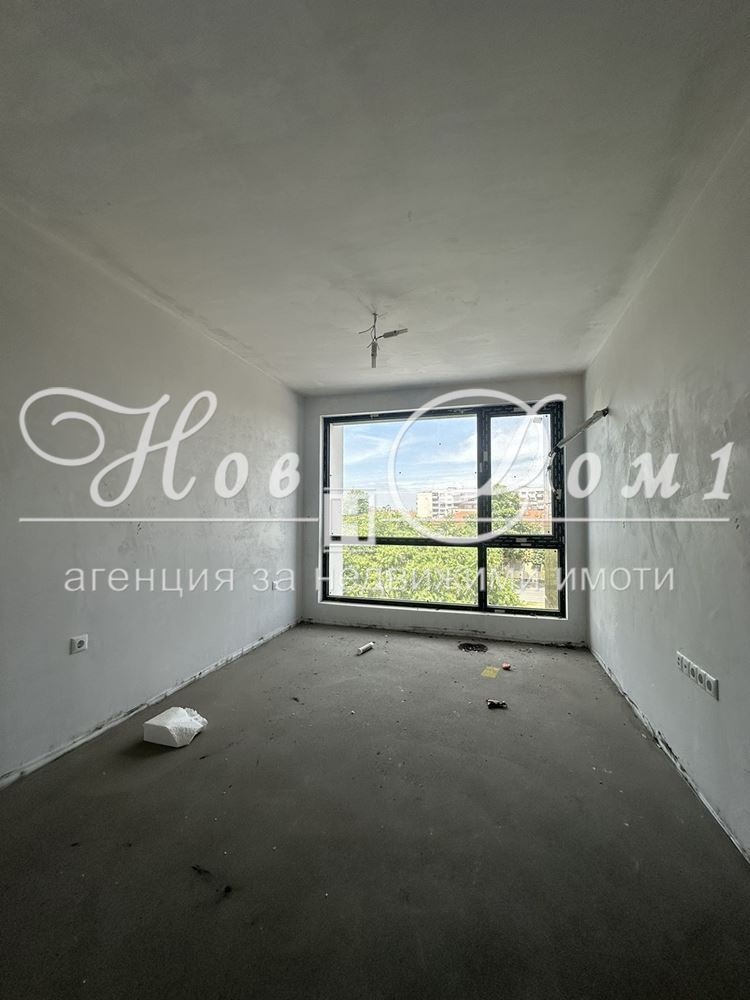 For Sale  1 bedroom Plovdiv , Yuzhen , 67 sq.m | 51828162 - image [2]