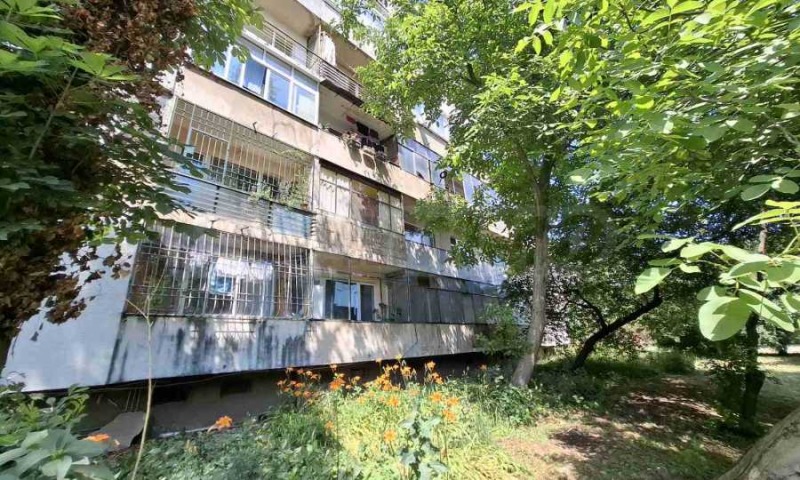Til salgs  1 soverom Sofia , Svoboda , 69 kvm | 69230119 - bilde [2]