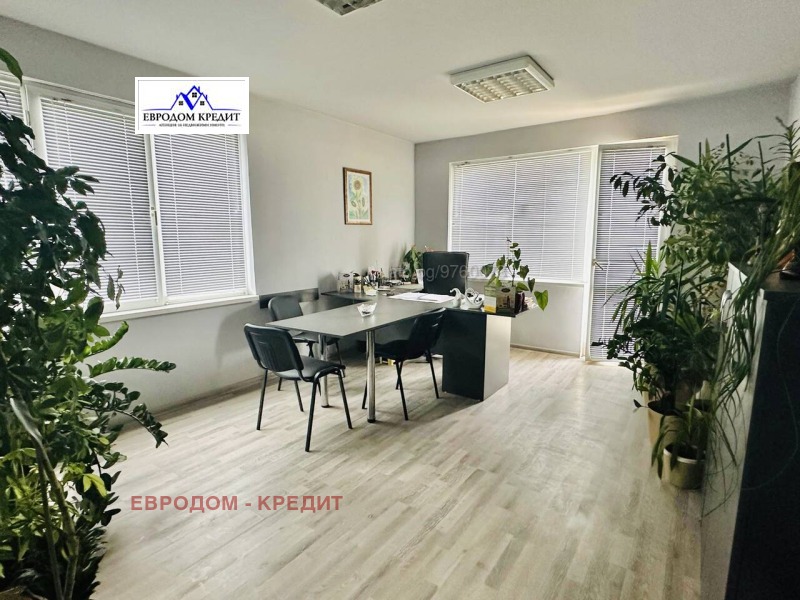 À venda  Escritório Stara Zagora , Centar , 76 m² | 26318352 - imagem [2]