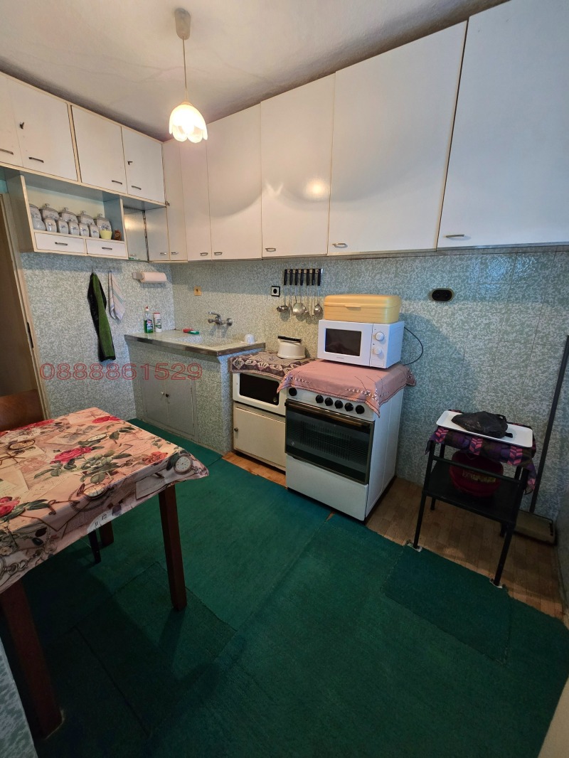 Продава КЪЩА, гр. Добрич, Пинета, снимка 16 - Къщи - 52783409