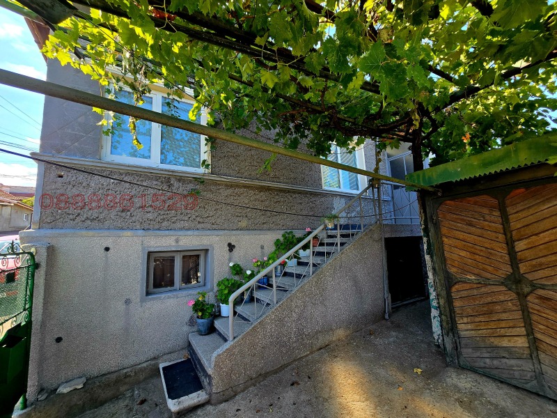 Продава КЪЩА, гр. Добрич, Пинета, снимка 4 - Къщи - 52783409