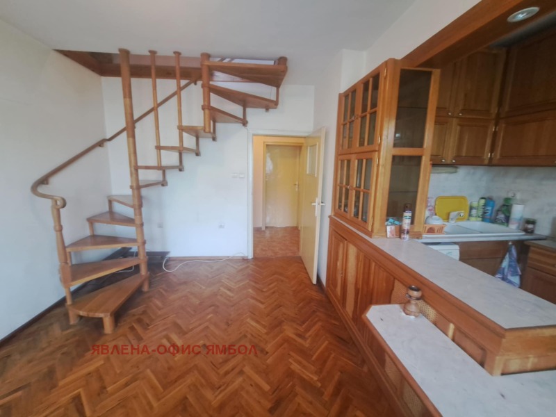 Till salu  2 sovrum Jambol , Centar , 90 kvm | 77120644 - bild [2]