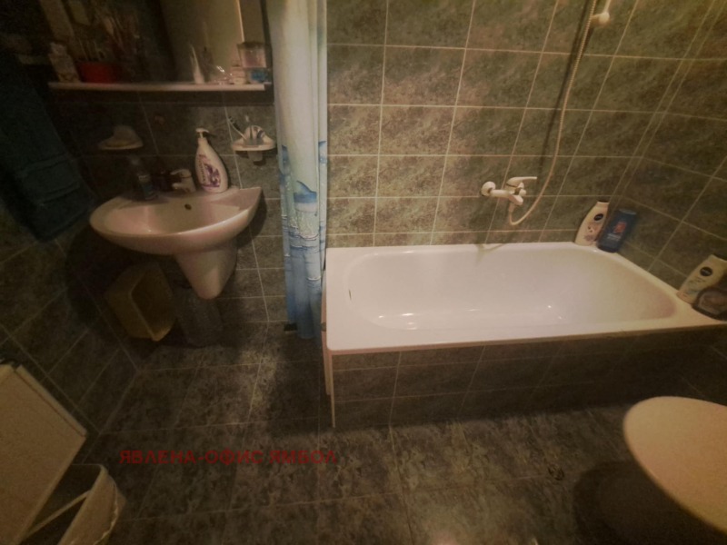 Till salu  2 sovrum Jambol , Centar , 90 kvm | 77120644 - bild [12]