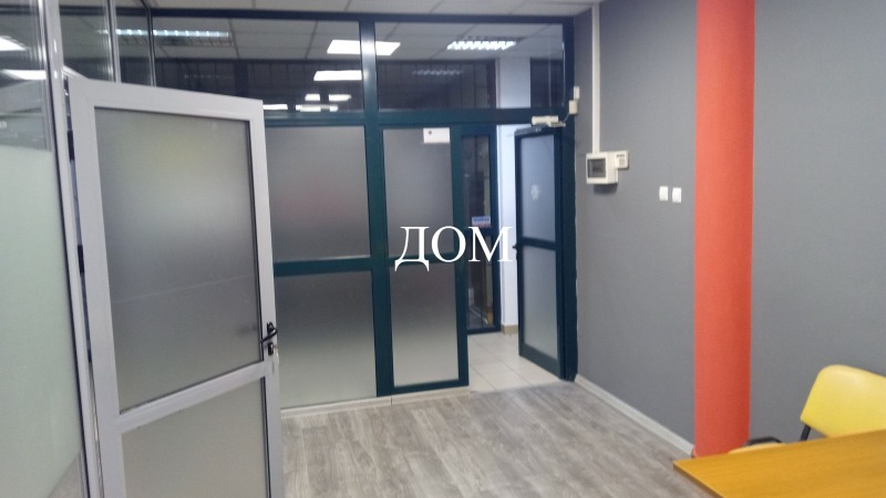 De vânzare  Birou Șumen , Țentâr , 37 mp | 99328220 - imagine [2]