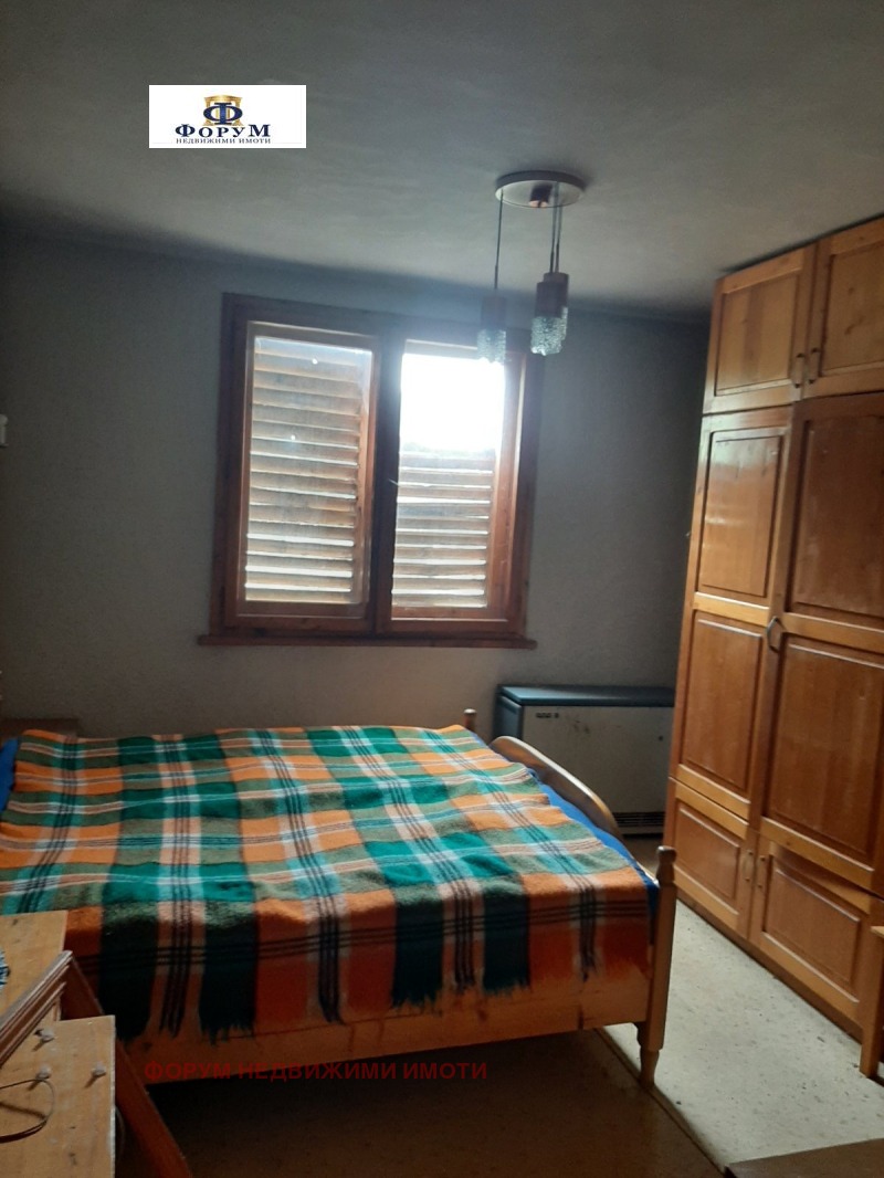 Продава ЕТАЖ ОТ КЪЩА, с. Стойките, област Смолян, снимка 5 - Етаж от къща - 52135811