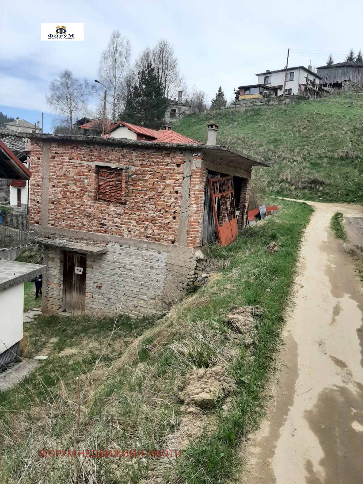 Продава ЕТАЖ ОТ КЪЩА, с. Стойките, област Смолян, снимка 2 - Етаж от къща - 52135811