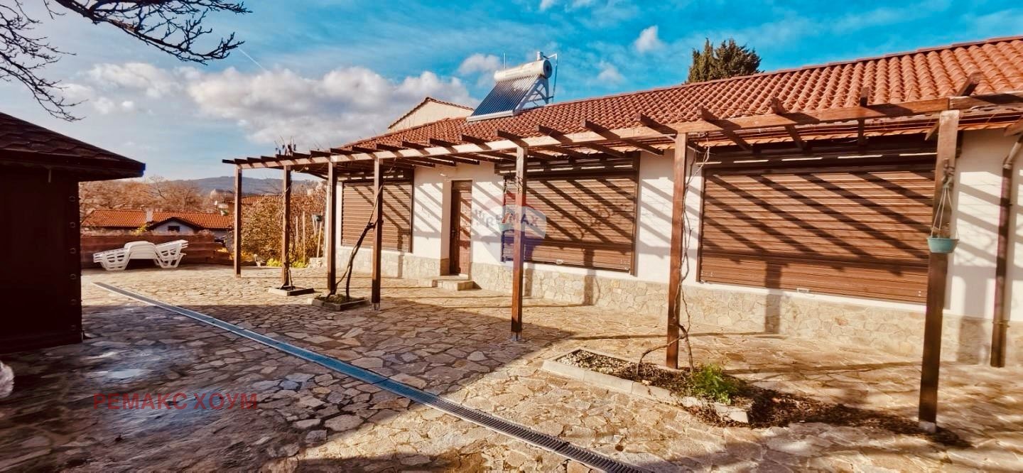 Продава КЪЩА, гр. Балчик, област Добрич, снимка 17 - Къщи - 53939591