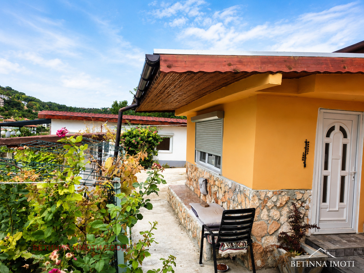 Продава КЪЩА, гр. Балчик, област Добрич, снимка 11 - Къщи - 55930895