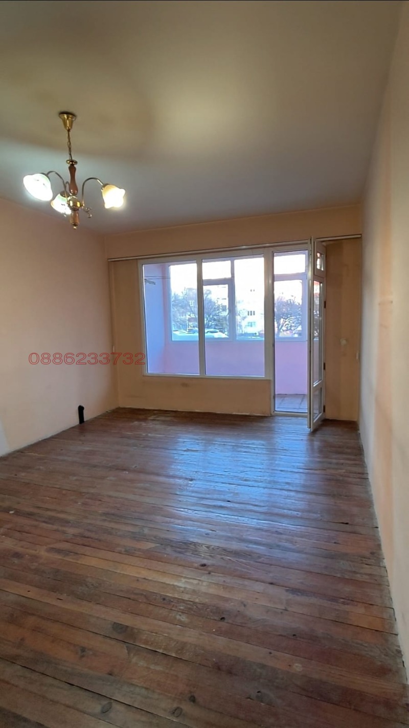 Продава 3-СТАЕН в град Благоевград, Ален мак - 60 кв.м / 56 000 € » 109 526.48 лв.