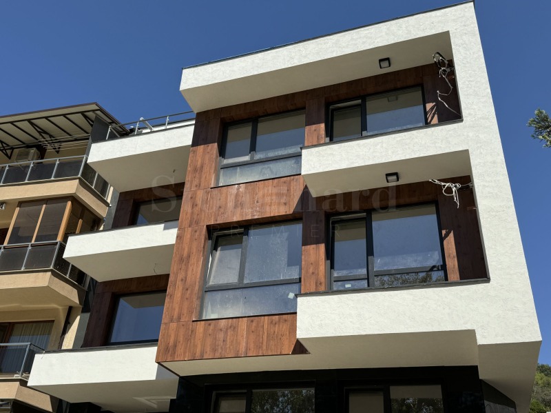 Продава 4-СТАЕН в град Варна, Бриз - 144 кв.м / 390 000 € » 762 773.70 лв., СТОУНХАРД ПРЕМИЪР В СТРАНАТА И ЧУЖБИНА