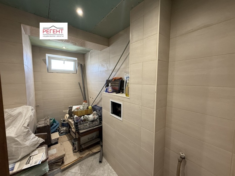 Продава  3-стаен град София , Банишора , 125 кв.м | 85425200 - изображение [8]