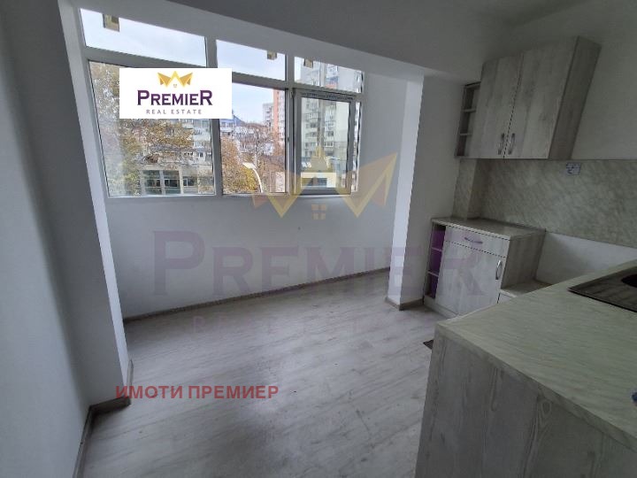 Продава 3-СТАЕН, гр. Варна, Базар Левски, снимка 3 - Апартаменти - 52812086