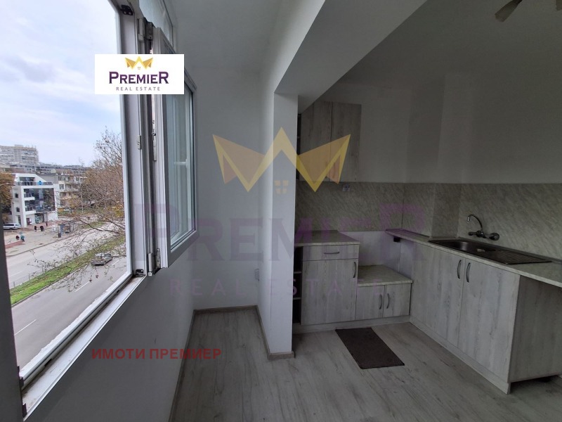 Продава 3-СТАЕН, гр. Варна, Базар Левски, снимка 2 - Апартаменти - 52812086