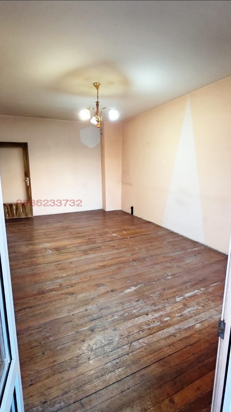 Продава 3-СТАЕН, гр. Благоевград, Ален мак, снимка 3 - Апартаменти - 52815095