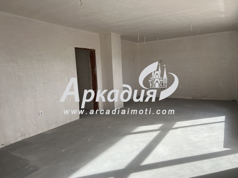 Продава 3-СТАЕН, гр. Пловдив, Коматево, снимка 2 - Апартаменти - 53863247