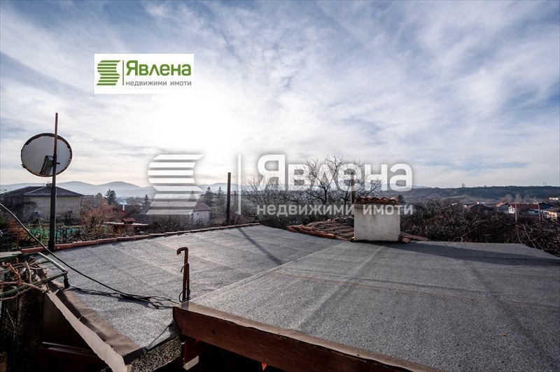 Продава ЕТАЖ ОТ КЪЩА, гр. Перник, Църква, снимка 5 - Етаж от къща - 52958795
