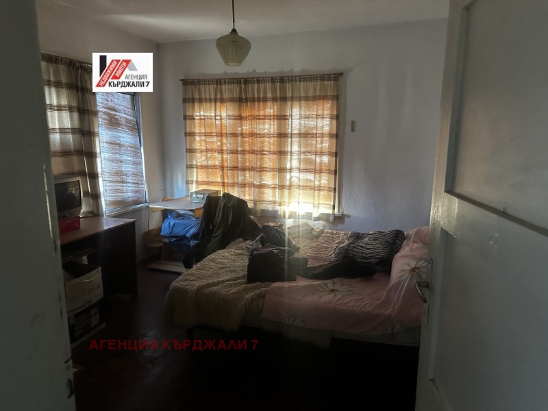 Продава КЪЩА, гр. Кърджали, Веселчане, снимка 11 - Къщи - 53201137