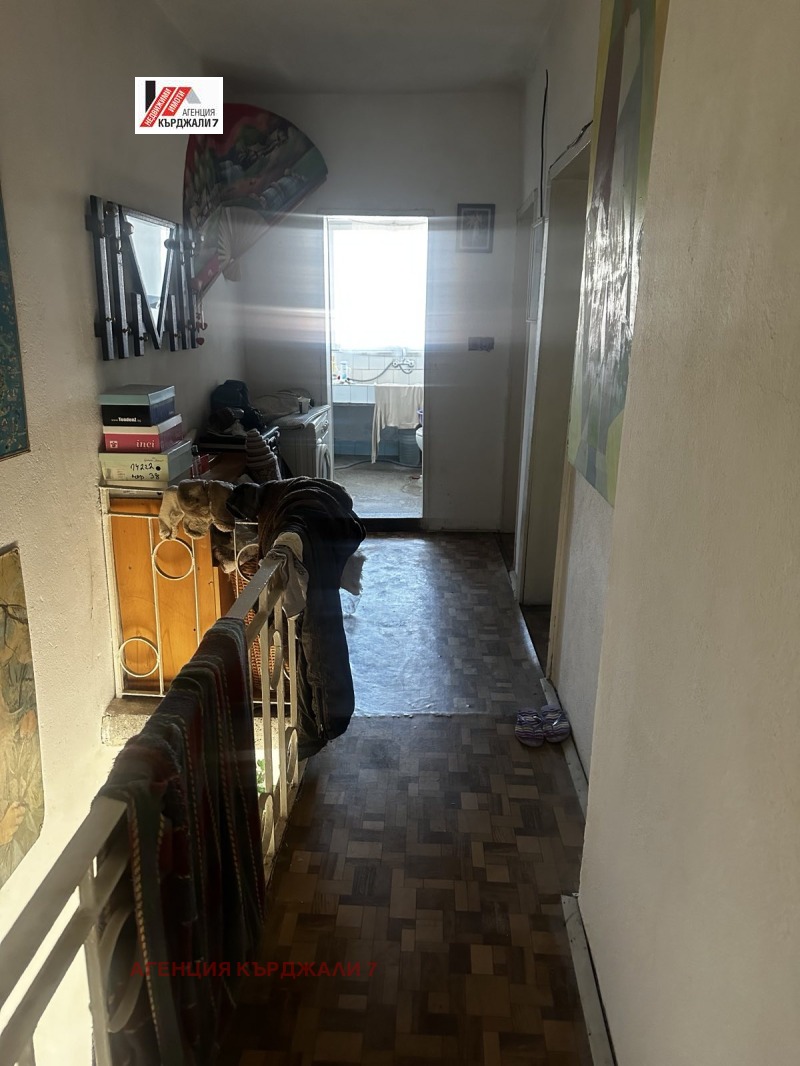 Продава КЪЩА, гр. Кърджали, Веселчане, снимка 9 - Къщи - 53201137