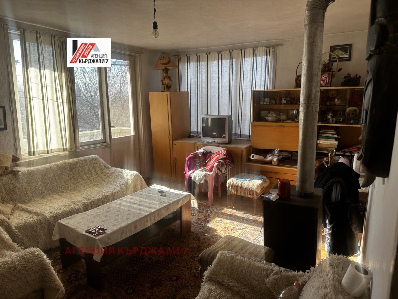 Продава КЪЩА, гр. Кърджали, Веселчане, снимка 6 - Къщи - 53201137