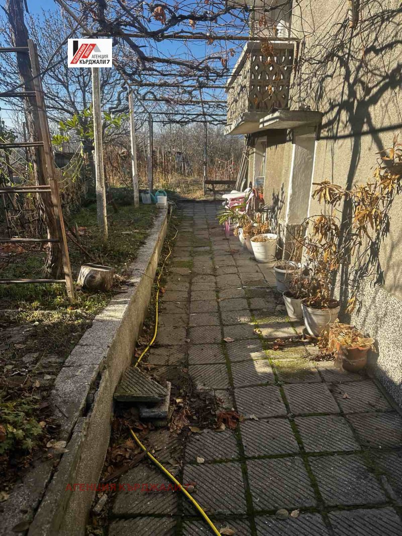 Продава КЪЩА, гр. Кърджали, Веселчане, снимка 3 - Къщи - 53201137